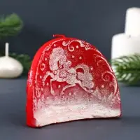 Свеча декоративная &laquo;Барельеф с лошадкой&raquo; 10.5&times;4.5&times;8 см, красный