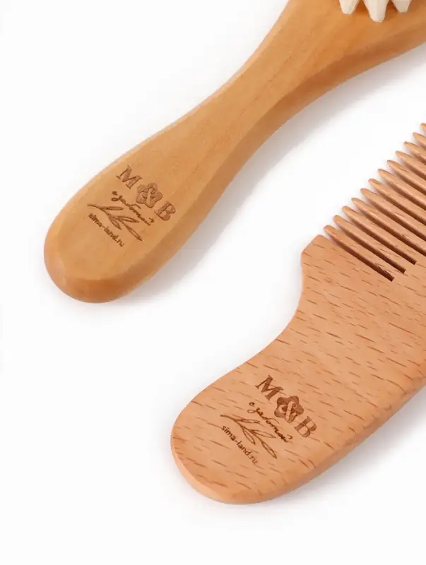 Набор деревянных расчесок детских с натуральной щетиной, 2 шт в коробке, M&B Набор деревянных расчесок детских с натуральной щетиной, 2 шт в коробке, M&B