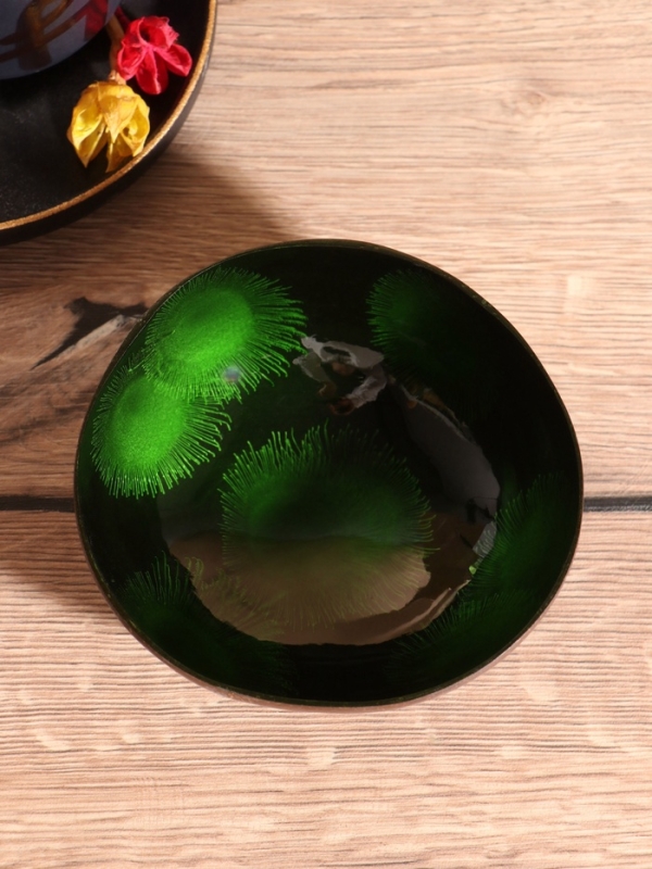 Чаша Чаша "Листья" 14х14х6 см, кокос