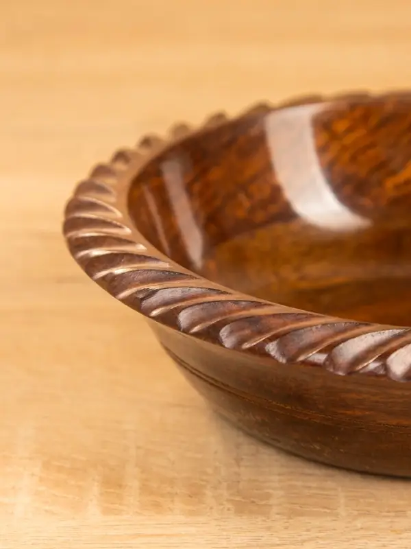 Чаша "Тарталетка" 18х18х5 см, дерево шишам