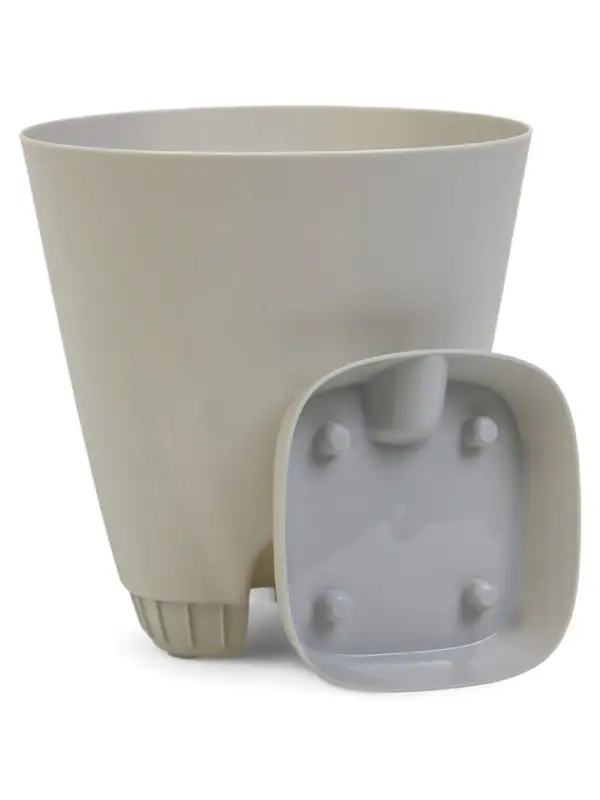 Кашпо с прикорневым поливом 2 л D-14,5см, H-15см серый Кашпо с прикорневым поливом 2 л D-14,5см, H-15см серый "Гранд"