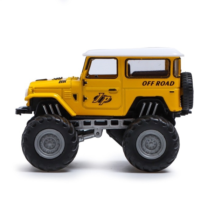 Машинка металлическая «Биг-фут», инерционная, цвет жёлтый Машинка металлическая «Биг-фут», инерционная, цвет жёлтый