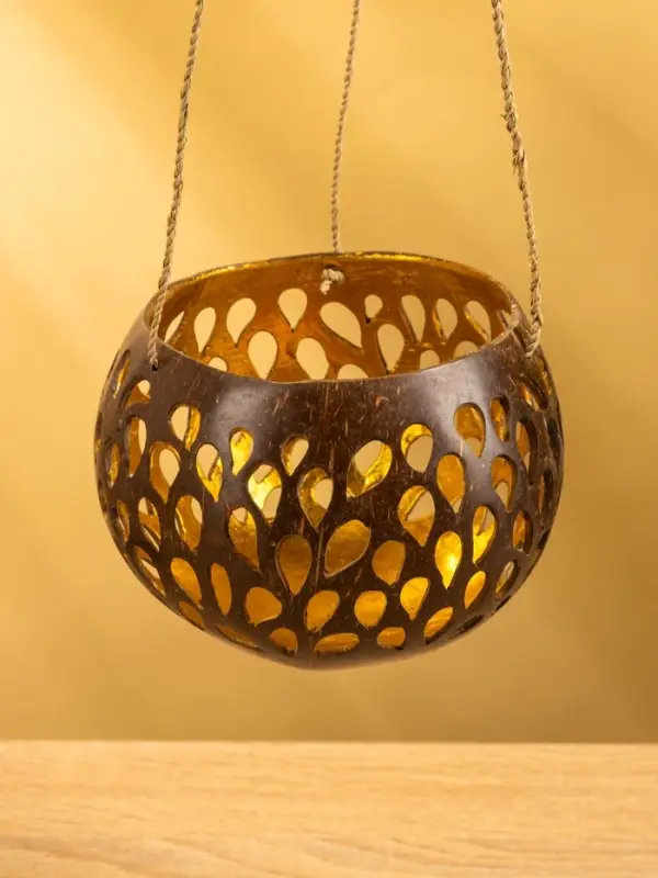 Подсвечник подвесной из кокоса, 12-14 см, коричневый Подсвечник подвесной из кокоса, 12-14 см, коричневый