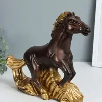 Копилка для денег &laquo;Конь на ветру&raquo;, гипс, 28&times;35&times;10 см, бронза с золотом