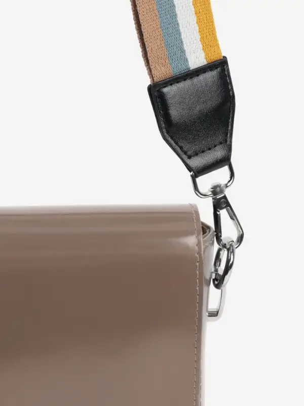 Ручка для сумки, стропа с кожаной вставкой, 135&plusmn;3&times;3.8 см, жёлтая, белая