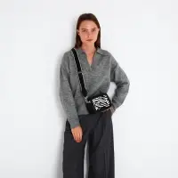 Сумка женская кросс-боди на молнии, 18&times;7&times;16 см, с животным принтом, чёрная