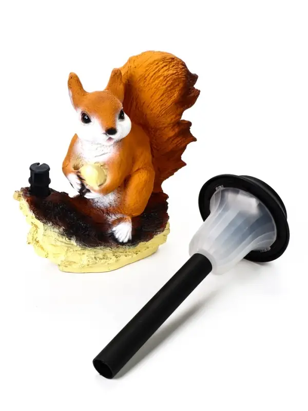 Садовая фигура - фонарь из полистоуна &laquo;Белка с орешком&raquo;, 24&times;16&times;24 см