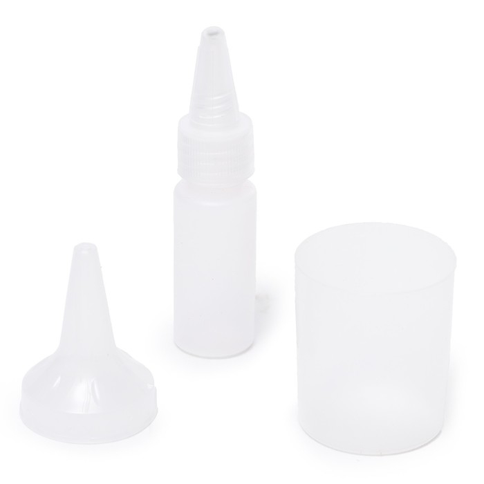 Танк радиоуправляемый TANK, стреляет водой, эффект дыма, цвет белый Танк радиоуправляемый TANK, стреляет водой, эффект дыма, цвет белый