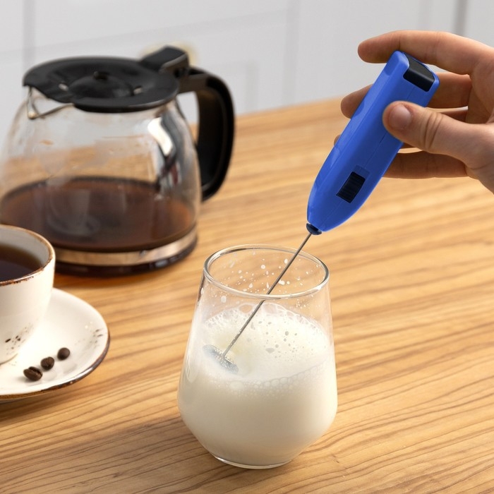 Капучинатор погружной Luazon LMR-07, от 2АА не в компл., цвет синий Капучинатор погружной Luazon LMR-07, от 2АА не в компл., цвет синий