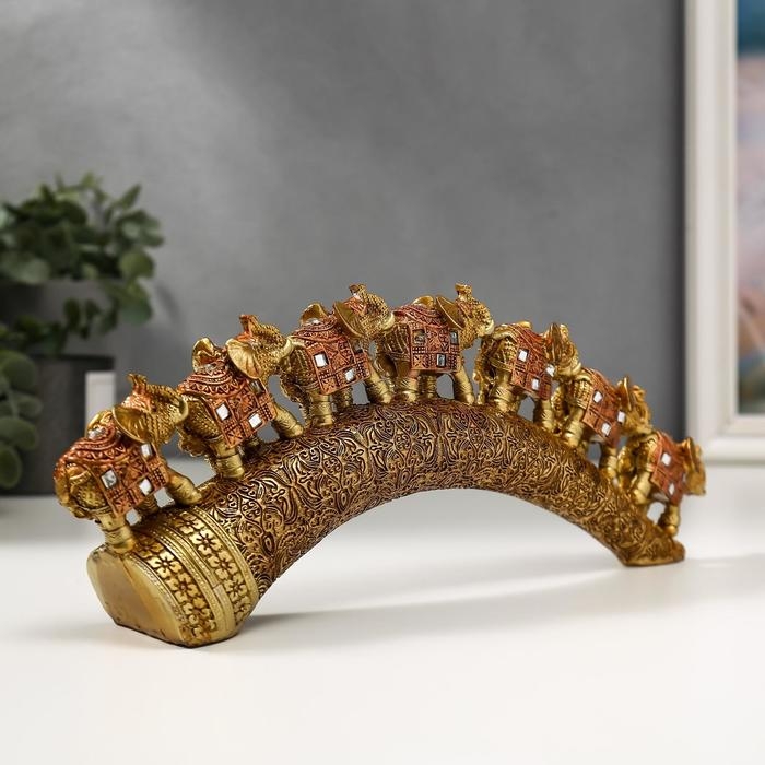 Сувенир полистоун Сувенир полистоун "Семь бронзовых слонов с попоной из арабского ковра на роге" 11,5х31х5 см