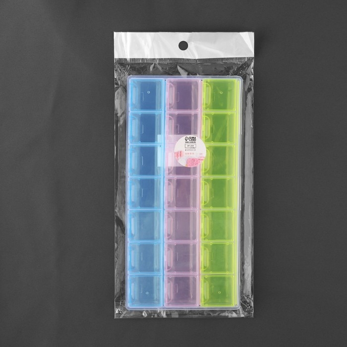 Органайзер для рукоделия, 21 отделение, 21,5 × 10,5 × 2 см, цвет МИКС