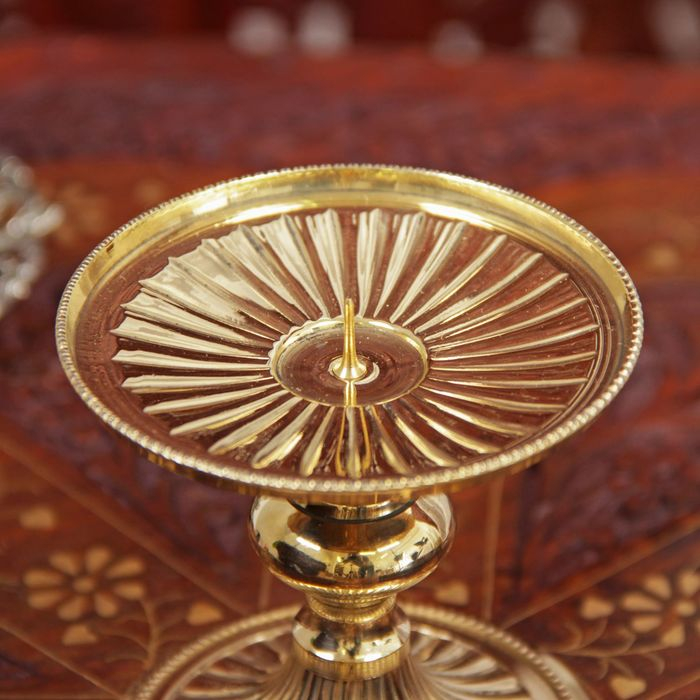 Подсвечник на 1 свечу Подсвечник на 1 свечу "Сцена" латунь 8,3х8х8 см