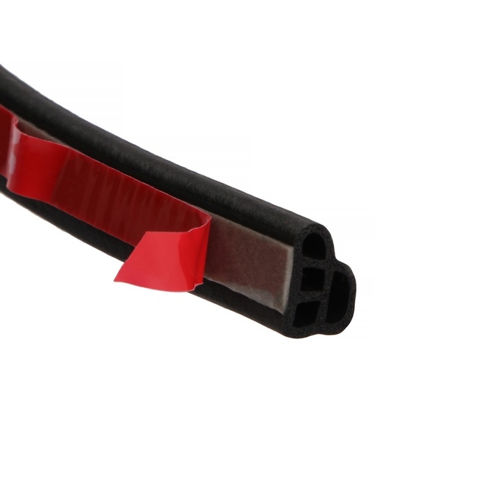 Уплотнитель двери в автомобиль, L-образный, самоклеящийся, 5 м, черный Уплотнитель двери в автомобиль, L-образный, самоклеящийся, 5 м, черный