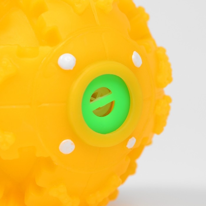 Квакающий мяч для собак большой, жёсткий, 9,5 см, жёлтый Квакающий мяч для собак большой, жёсткий, 9,5 см, жёлтый