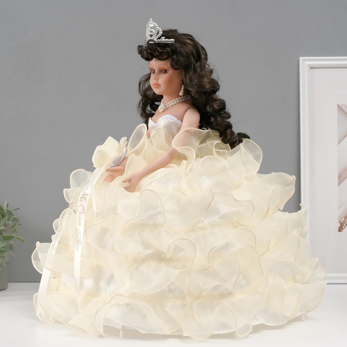 Кукла коллекционная зонтик керамика Кукла коллекционная зонтик керамика "Леди в молочном платье с розой, в тиаре" 45 см