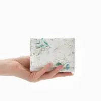 Кошелёк женский на кнопке, 10.5&times;2.5&times;8.5 см, с растительным принтом, белый/зелёный