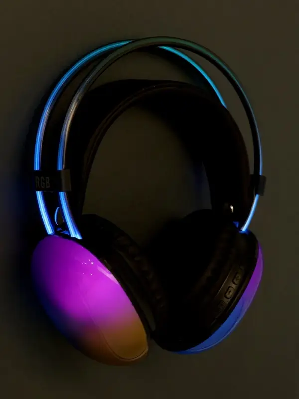 Наушники беспроводные, полноразмерные, Mybit W-33, RGB подсветка, Bluetooth 5.3, 800 мАч, Type-C, RGB подсветка, чёрные