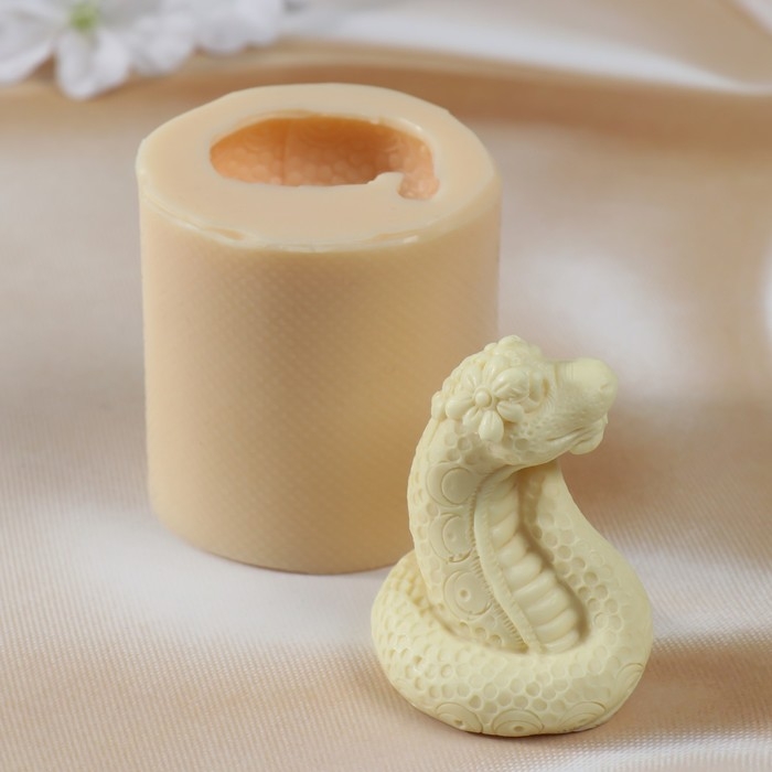 Молд силиконовый Молд силиконовый "Змея №2" Силикон 6х5х4 см