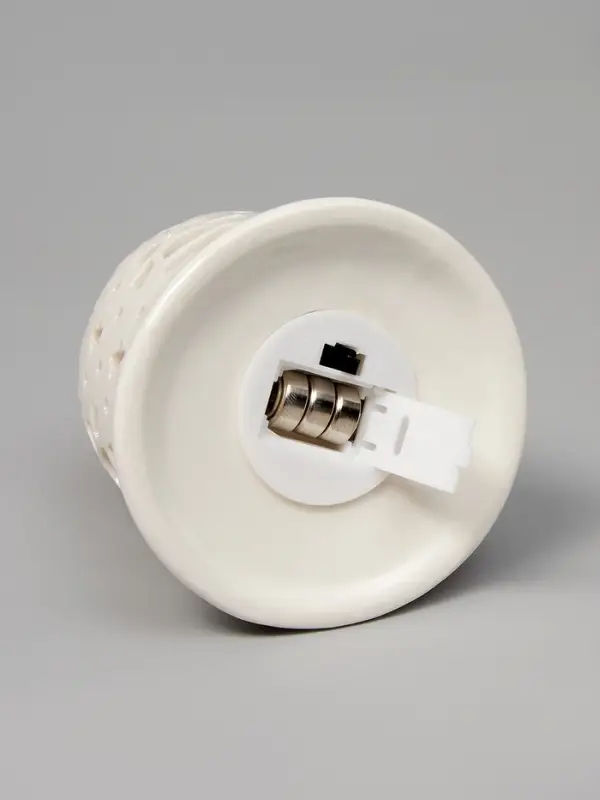 Ёлочный шар с подсветкой &laquo;Колокольчик&raquo;, 10.5&times;8.3&times;8.3 см, 1 LED, керамика, от батареек LR44&times;3, керамика, свечение тёплое белое