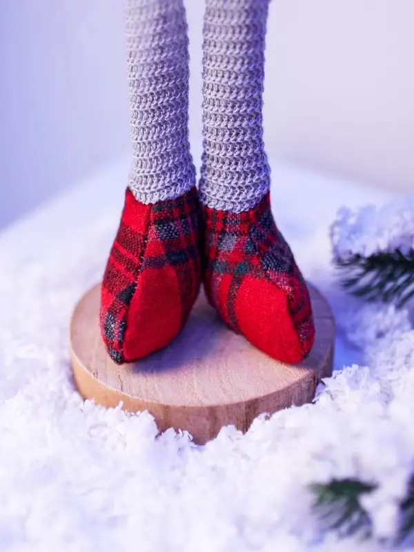 Фигура текстиль «Гном в красном» 55 см, 1 LED, от батареек AG13×3, свечение тёплое белое Фигура текстиль «Гном в красном» 55 см, 1 LED, от батареек AG13×3, свечение тёплое белое