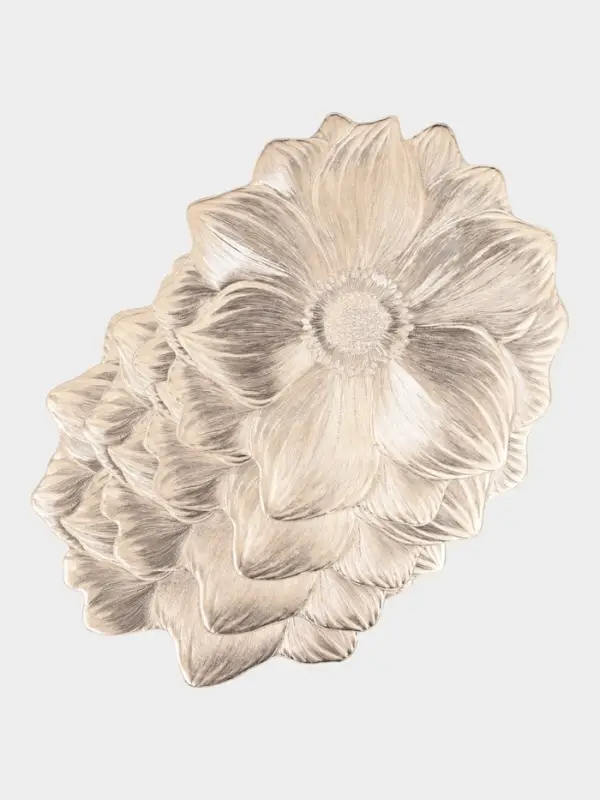 Набор салфеток для стола Доляна &laquo;Цветок&raquo;, 38&times;38 см, 4 шт., ПВХ, золотистый