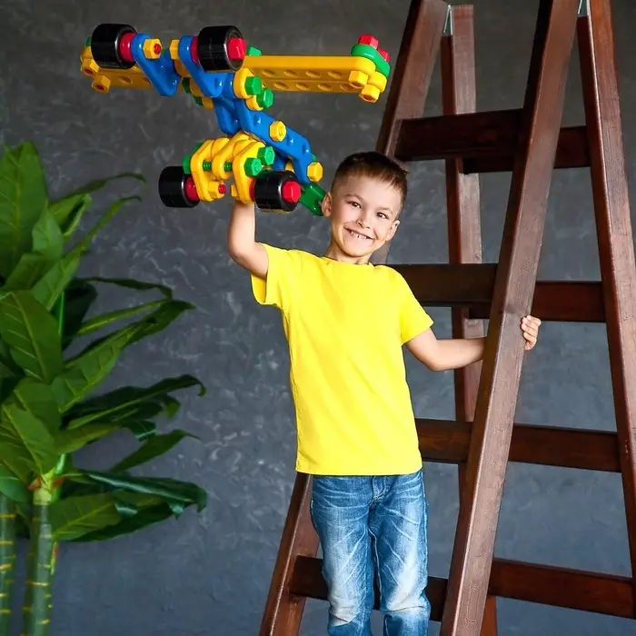 Конструктор пластиковый &laquo;Авиагруппа&raquo;, 5 в 1, 121 деталей