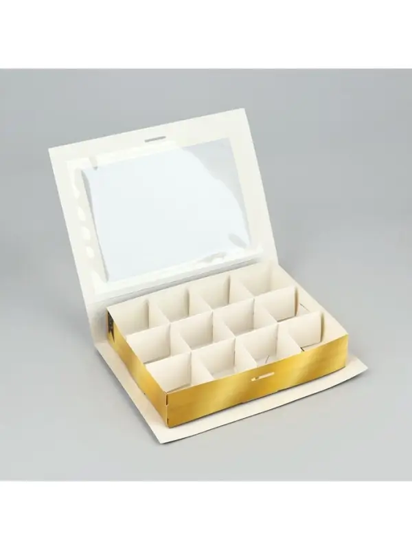 Коробка под 12 конфет с ячейками &laquo;Космос&raquo; 18.5&times;13.5&times;3.5 см