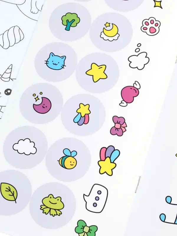 Аниме-раскраски с наклейками "Кавайные котики" 8 стр.