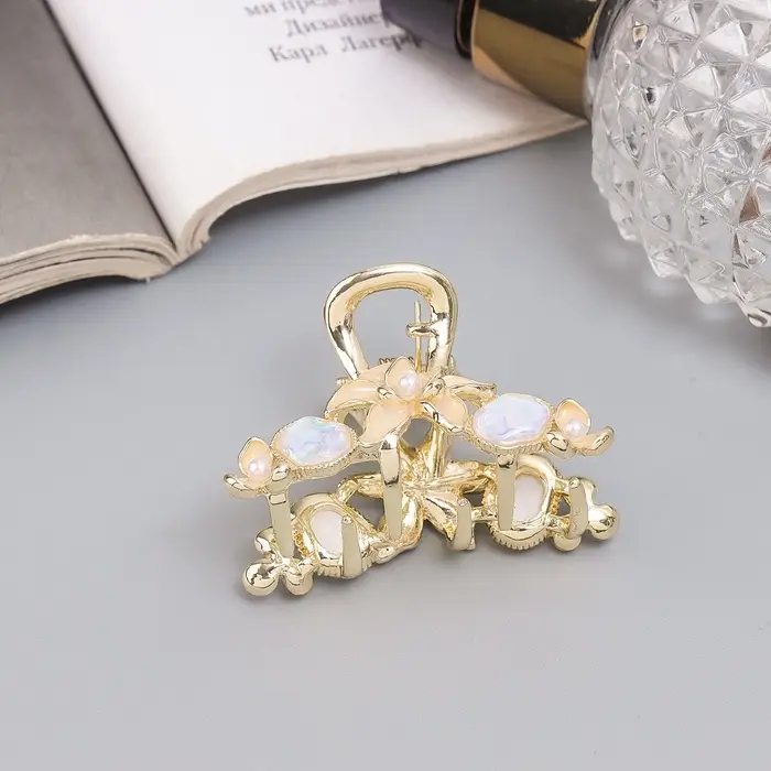 Крабик для волос &laquo;Хлоя галант&raquo;, цветы, 4 см, золотистый