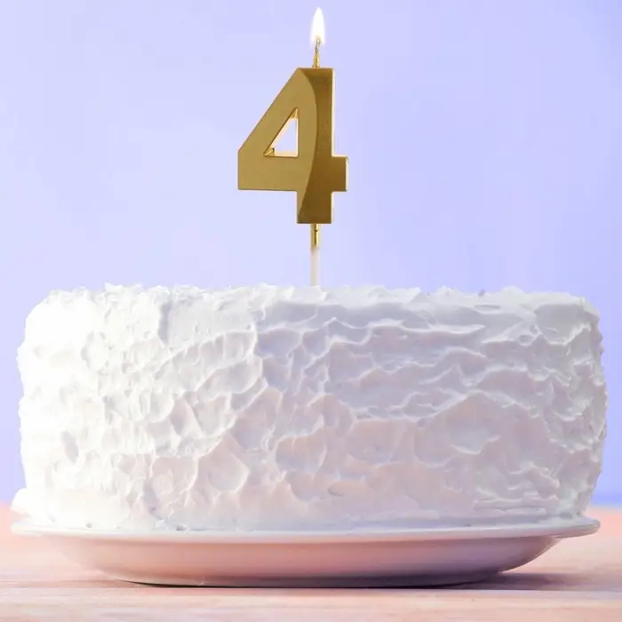 Свеча для торта, цифра &laquo;4&raquo;, 11.5&times;2.3 см