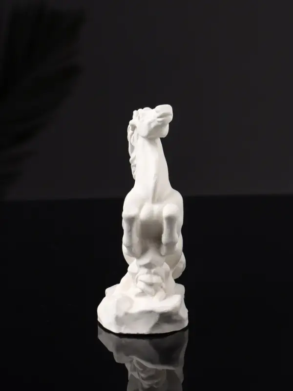 Фигура "Конь на дыбах" 10 см