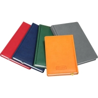 Ежедневник недатированный зелёный,А5,143х210мм,176л,ATTACHE Сиам