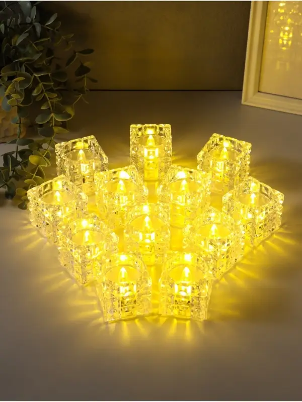 Светодиодная свеча LED - ночник RISALUX &laquo;В кубе&raquo;, 3&times;LR1130, прозрачный, 4.7&times;4.7&times;4.7 см