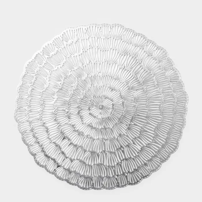 Салфетки сервировочные на стол Доляна &laquo;Бутоны&raquo;, d=38 см, 4 шт., серебряные