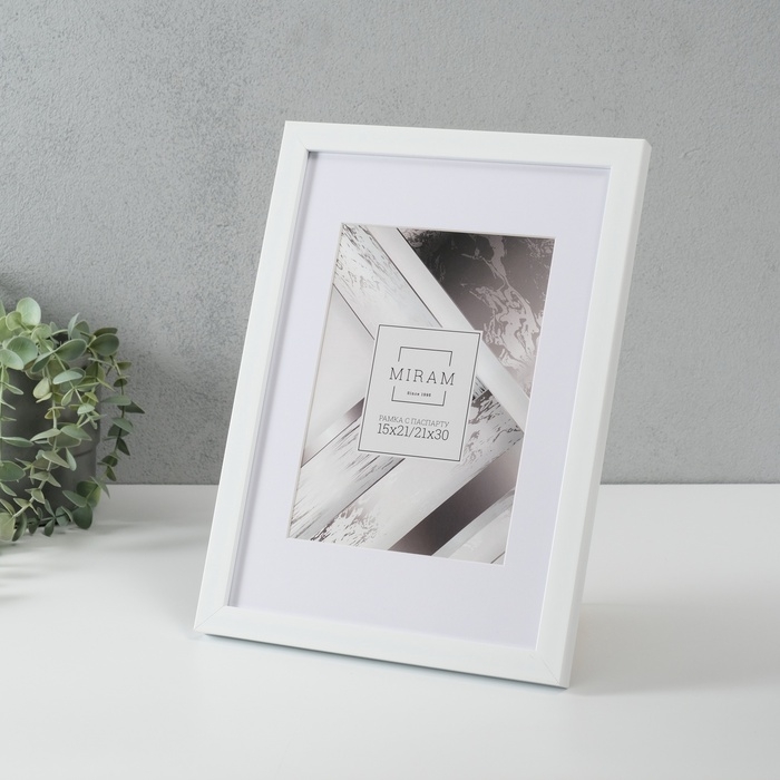 Фоторамка пластик Фоторамка пластик "МИРАМ" 21х30 см с паспарту (15х21 см) П641861-8 (12)