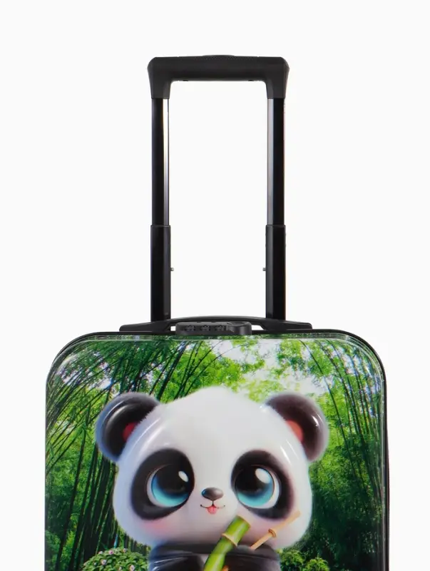 Чемодан дет Панда 18 Чемодан дет Панда 18", 35*22*27 см, отдна молнии, код.замок, 4 колеса,