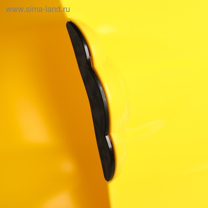 Горшок детский антискользящий «Комфорт» с крышкой, съёмная чаша, цвет жёлтый Горшок детский антискользящий «Комфорт» с крышкой, съёмная чаша, цвет жёлтый