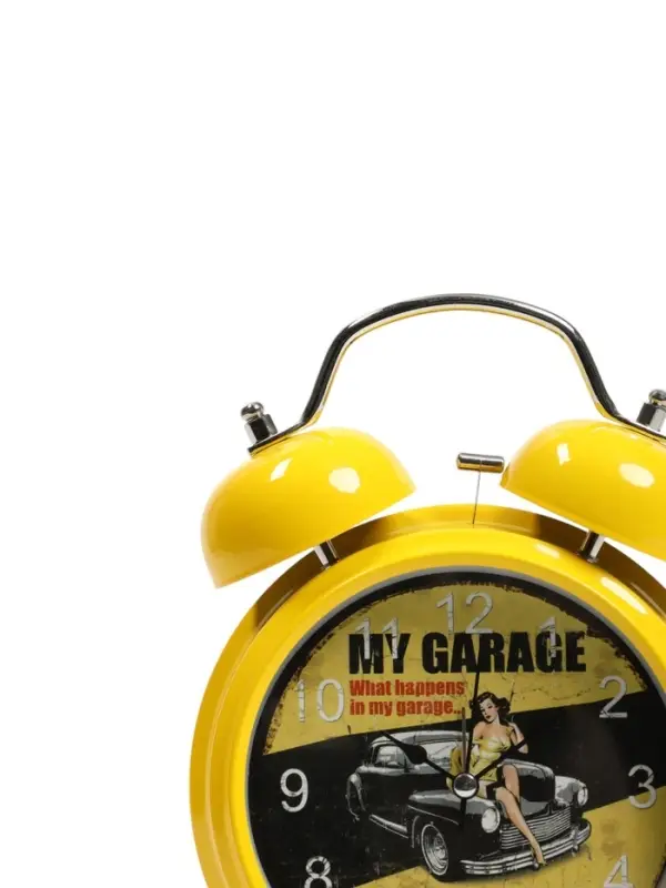 Часы - будильник настольные, на батарейках, подсветка, 21&times;15&times;6.5 см, циферблат d=11 см