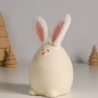 Сувенир керамика, текстиль "Зайчик в форме яйца" белый 7,2х7,2х12,5 см Сувенир керамика, текстиль "Зайчик в форме яйца" белый 7,2х7,2х12,5 см