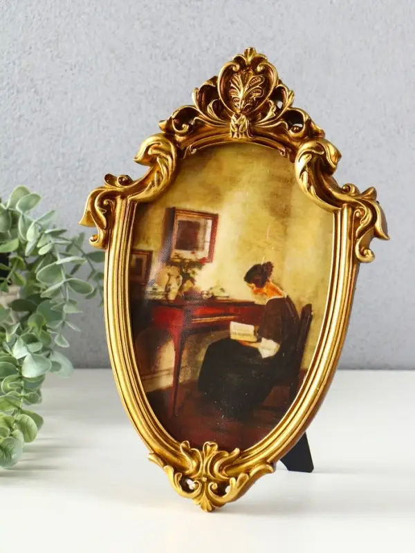 Фоторамка полистоун 15х20 см Фоторамка полистоун 15х20 см "Герб" бронза 30х20,5х2,5 см