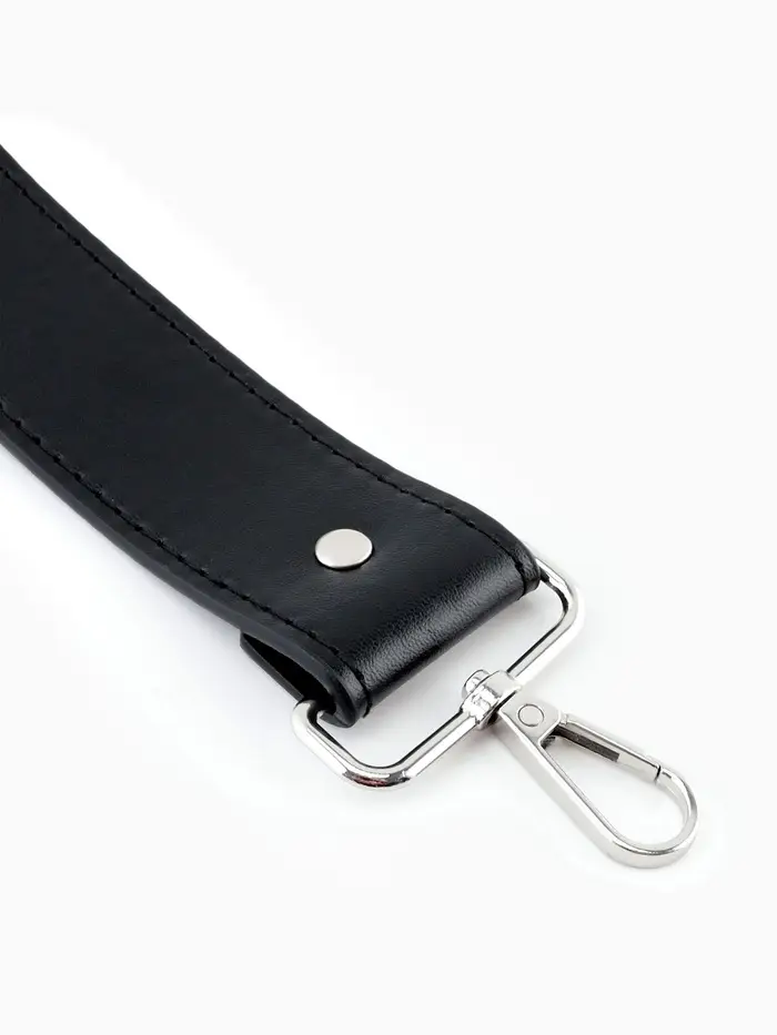 Ручка для сумки, с карабинами, 35&plusmn;1 см &times; 3.5 см, цвет чёрный, серебряный