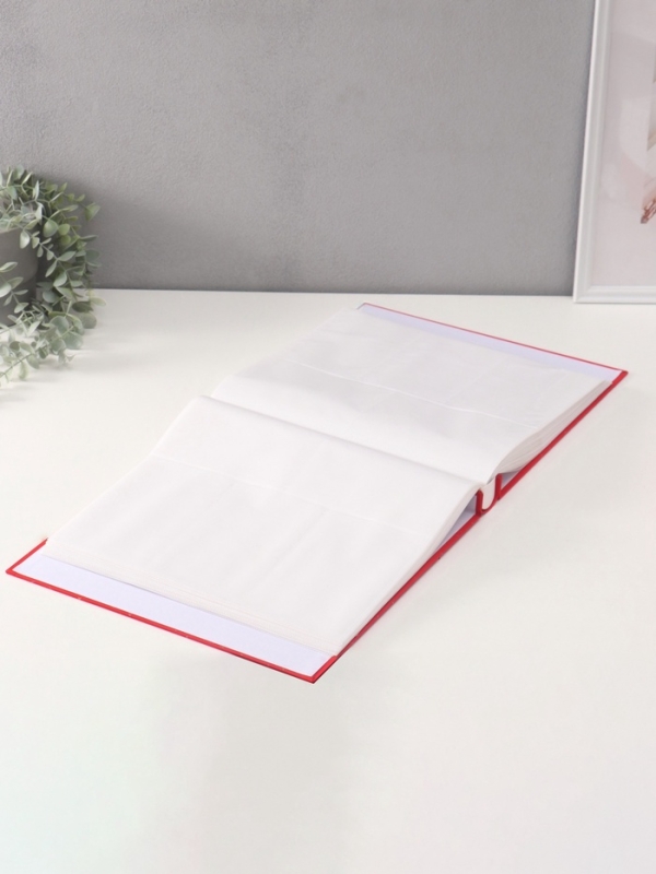 Фотоальбом на 500 фото 10х15 см Фотоальбом на 500 фото 10х15 см "Крапинки" в коробке красный 4,7х33х34 см