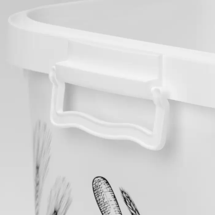 Ёмкость для муки и сахара Альтернатива, 25 л, с декором, пластик, белая, крышка МИКС