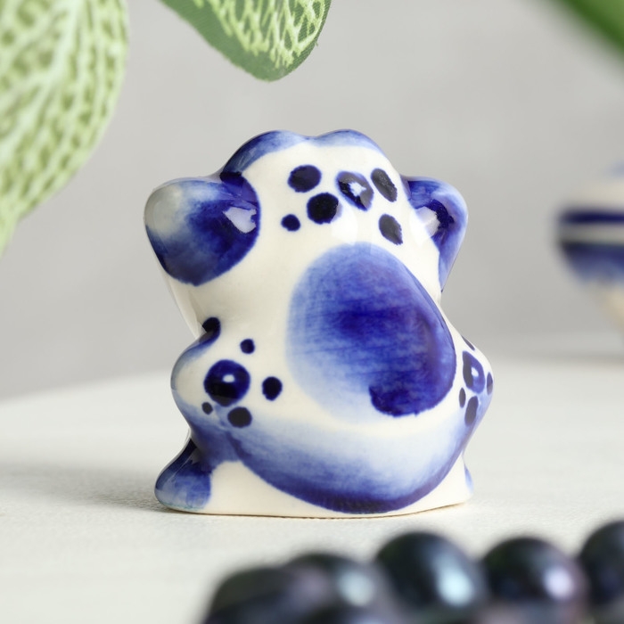 Сувенир «Лягушка», 4,5 см, гжель Сувенир «Лягушка», 4,5 см, гжель