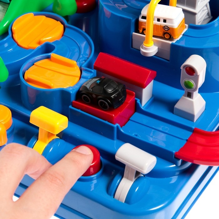 Настольная игра-лабиринт «Спецслужбы», 26 × 27 см Настольная игра-лабиринт «Спецслужбы», 26 × 27 см