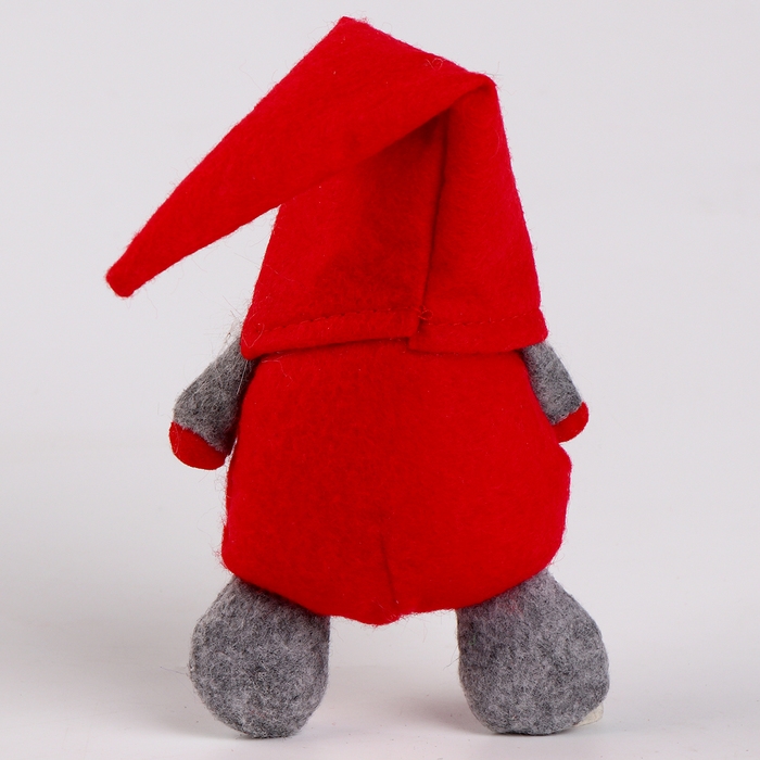 Новогодний подарок раскопки с мягкой игрушкой «Гном» Новогодний подарок раскопки с мягкой игрушкой «Гном»