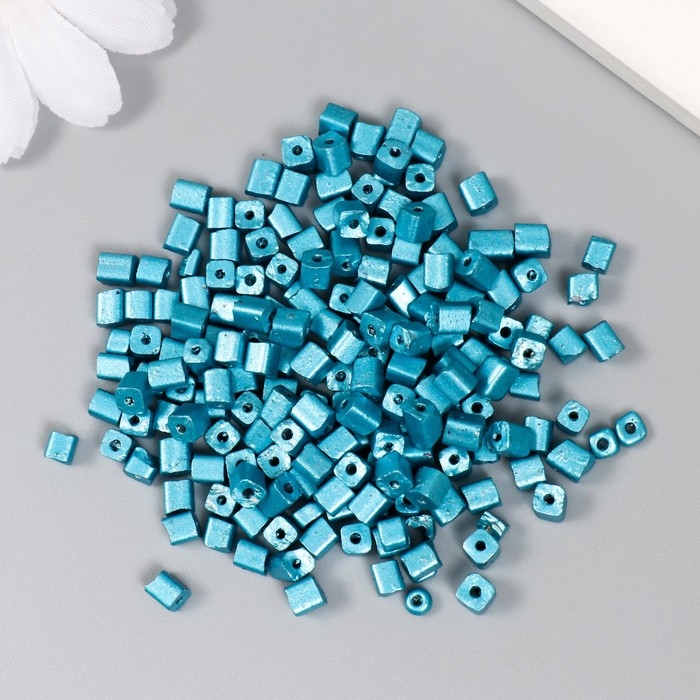 Бисер кубический стекло 4х4 мм  Бисер кубический стекло 4х4 мм "Металлик. Синий" набор 20 гр