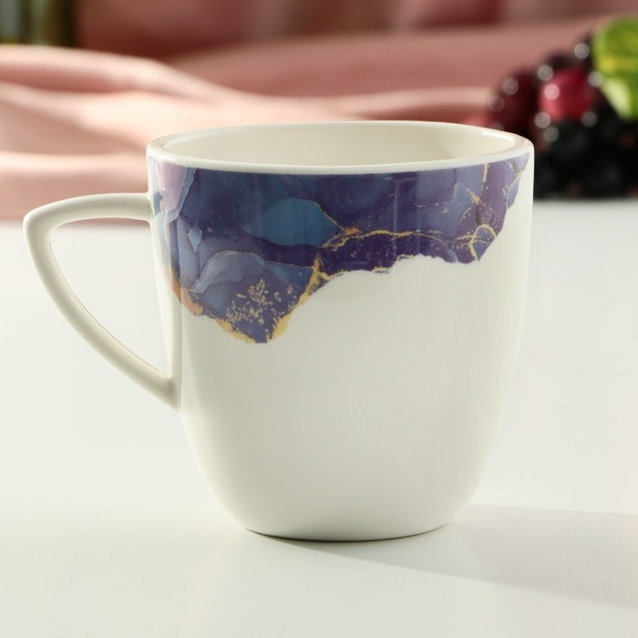 Кружка керамическая «Мрамор», бело-синяя, 350 мл, цвет белый Кружка керамическая «Мрамор», бело-синяя, 350 мл, цвет белый