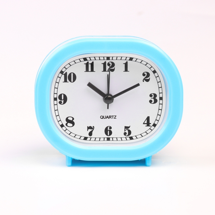 Часы настольные будильник Часы настольные будильник "Классика" на ножках, 10 х 8.5 см, голубые