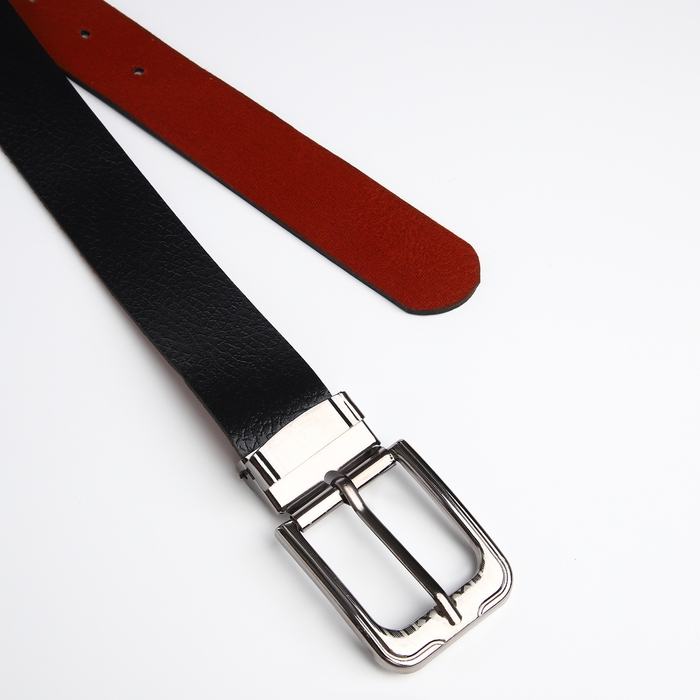 Ремень мужской, ширина 3,5 см, пряжка металл, цвет чёрный Ремень мужской, ширина 3,5 см, пряжка металл, цвет чёрный